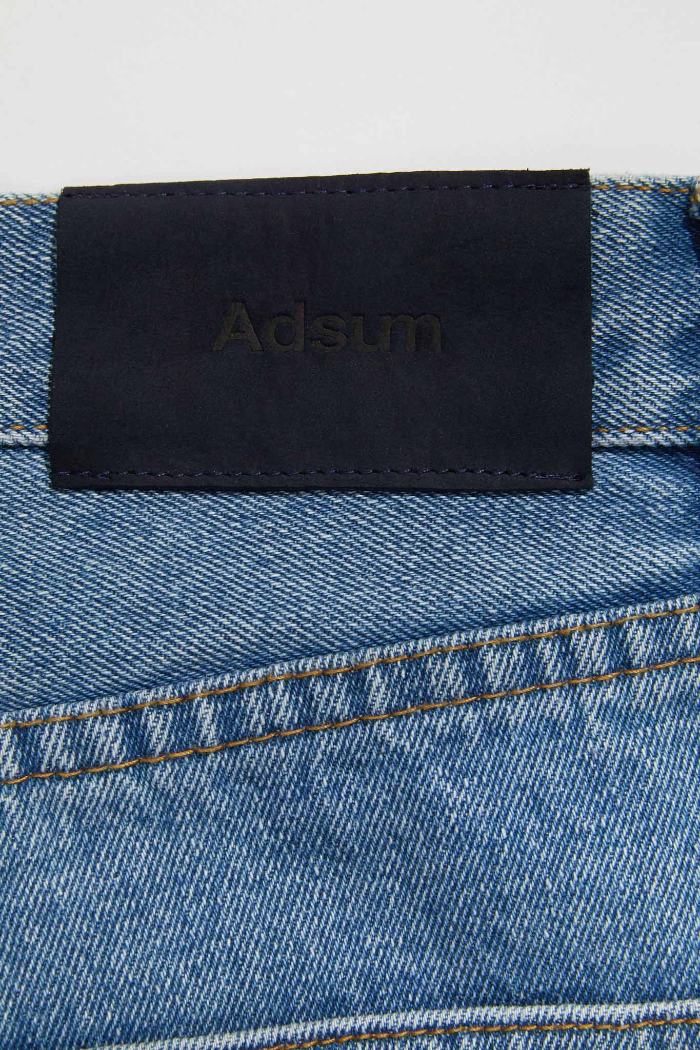 Relaxed Fit Jean - Stone Wash