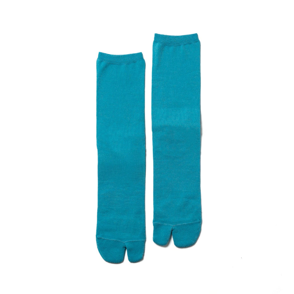 Turquoise NODAL COOLMAX tabi socks, front flat lay